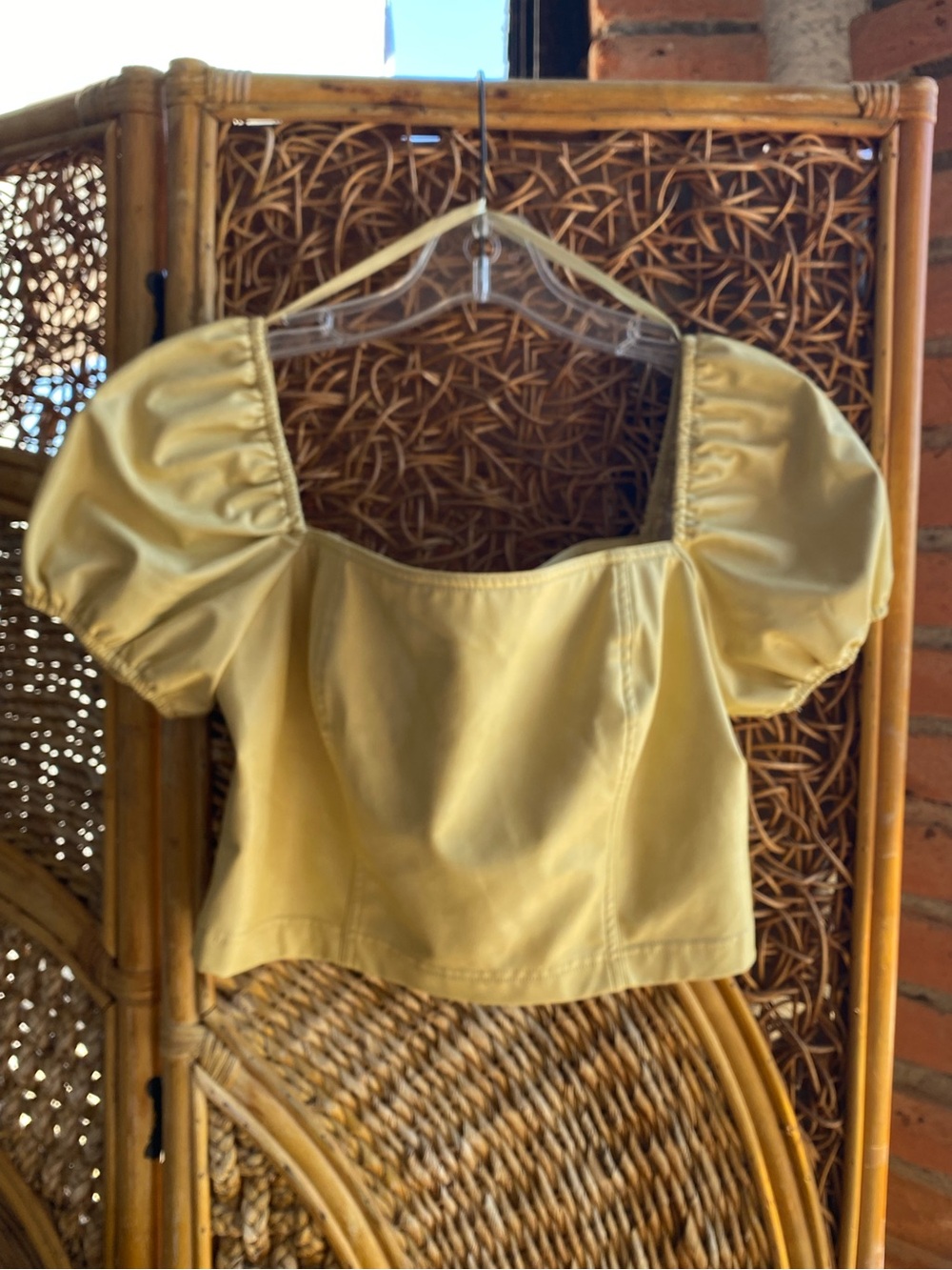 7 For All Mankind Faux Leather Puff-Sleeve Crop Top in Butterly Yellow